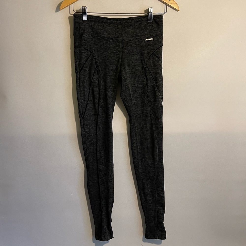KORAL Women’s Stealth Stirrup Leggings Athletic Workout Hail Black Medium